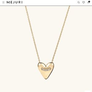 In Search of this Necklace